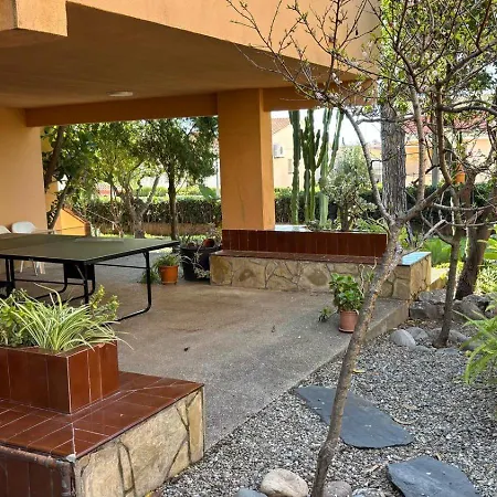 Amparo Con Piscina Privada *