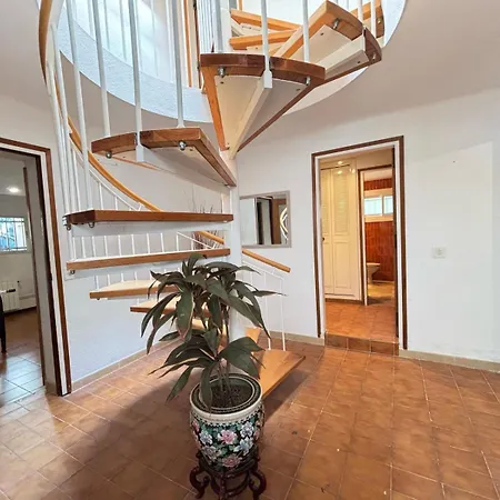 Villa Amparo Con Piscina Privada Calafell