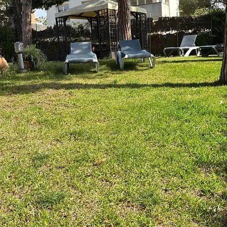 Villa Amparo Con Piscina Privada Calafell