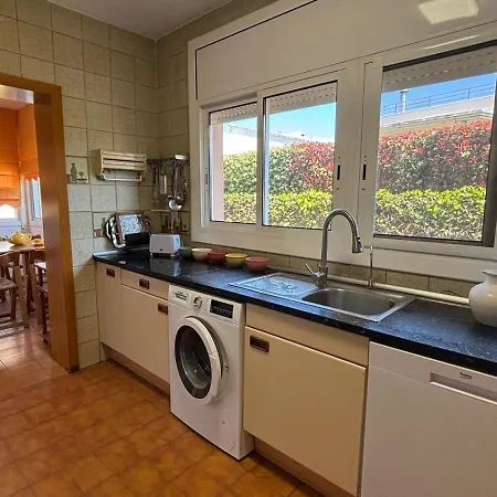 Amparo Con Piscina Privada Villa Calafell