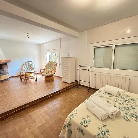 Amparo Con Piscina Privada Βίλα