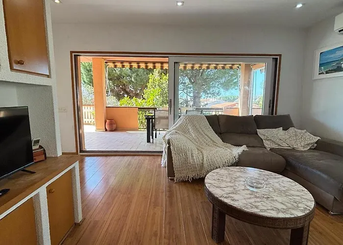 Amparo Con Piscina Privada ヴィラ カラフェル