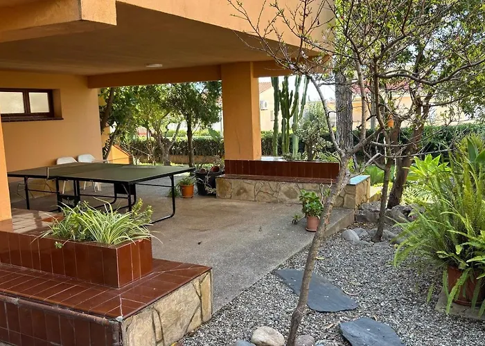 Amparo Con Piscina Privada *
