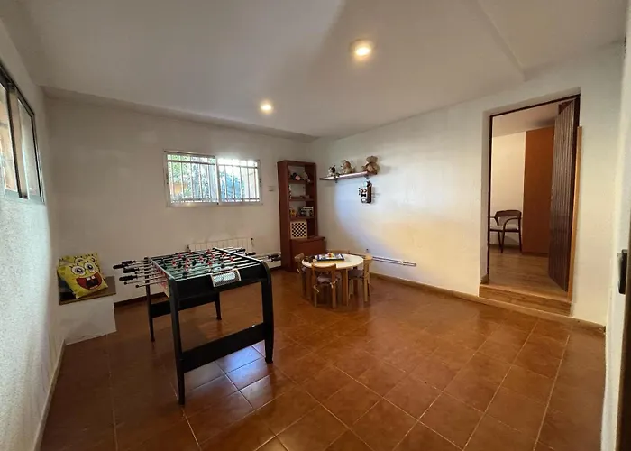 Amparo Con Piscina Privada