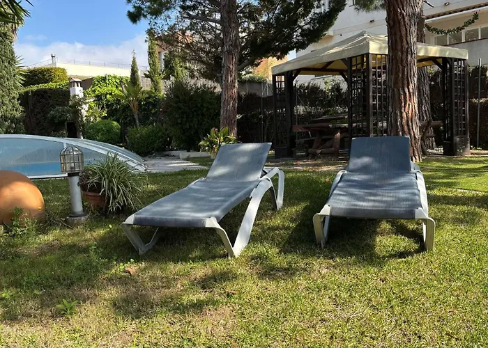 ヴィラ Amparo Con Piscina Privada *