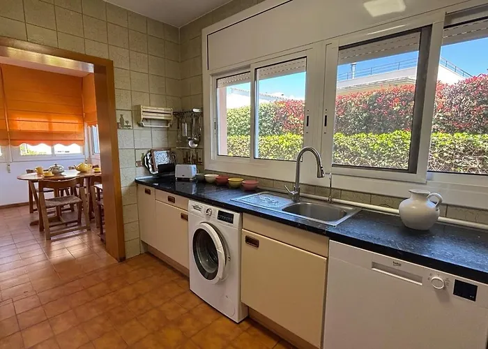 Amparo Con Piscina Privada ヴィラ カラフェル