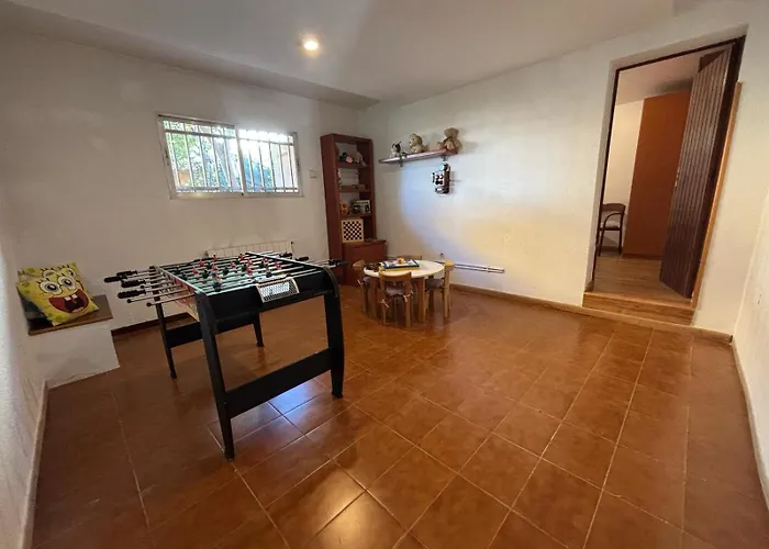 Amparo Con Piscina Privada * カラフェル