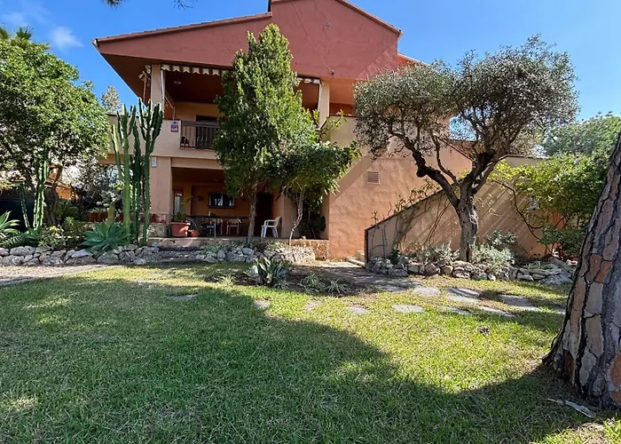 ヴィラ Amparo Con Piscina Privada *