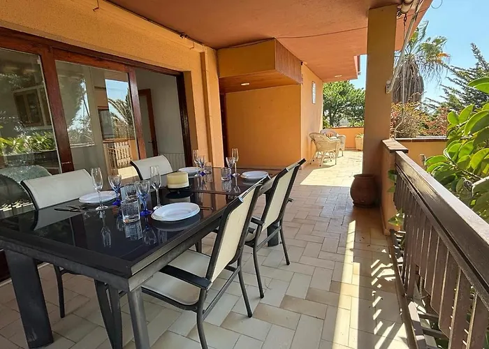 ヴィラ Amparo Con Piscina Privada *